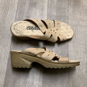 Womens Connie Cuddlers Ultra Massage Footbed Heeled‎ Clog Sandals